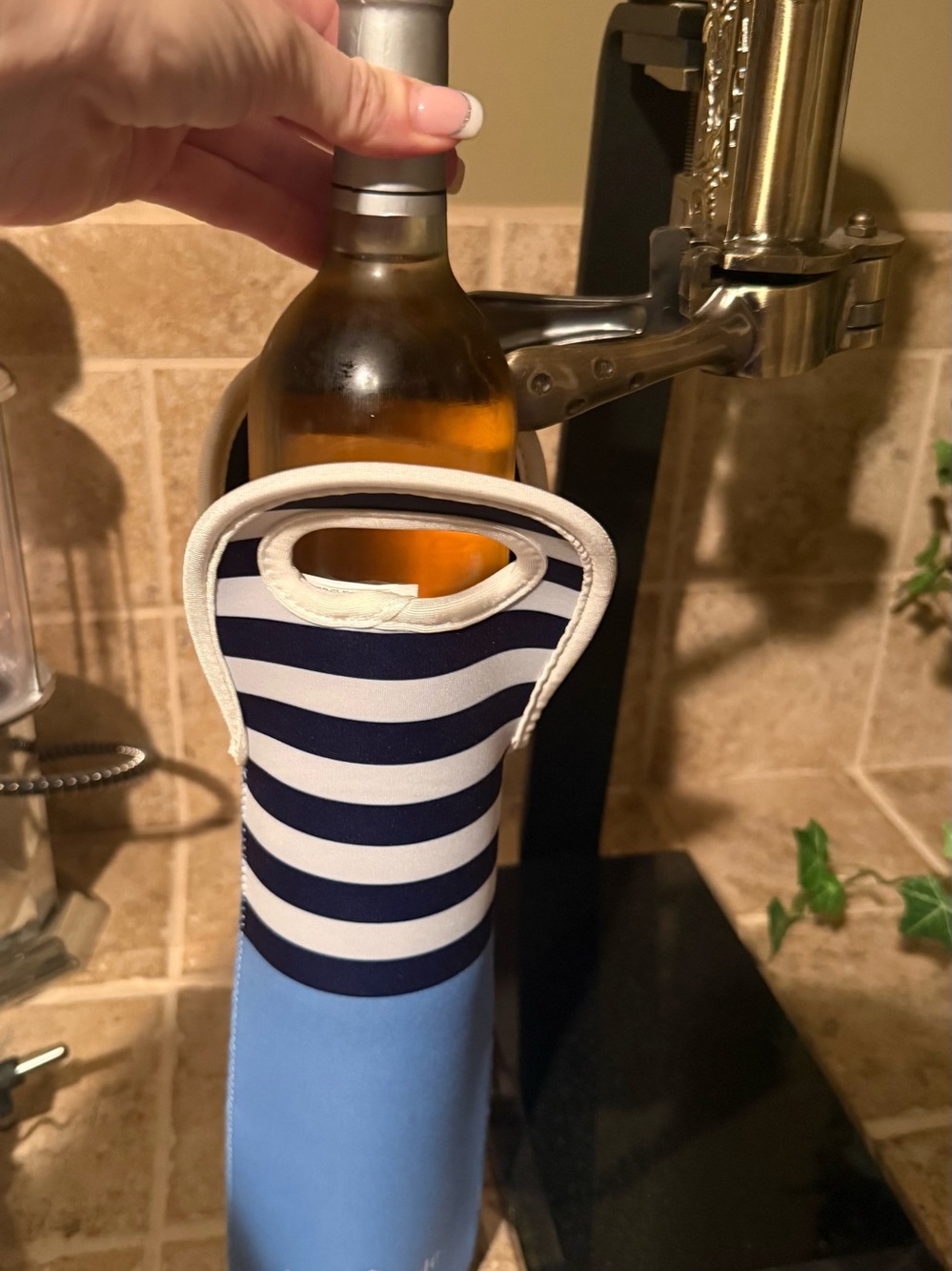 Kate Spade New York Wine Bottle Tote Carrier – New with Tags